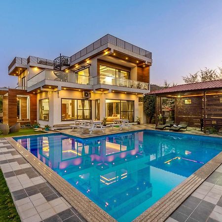 אודייפור Stayvista'S Bella Dream - Mountain-View With Outdoor Pool, Lawn Featuring A Gazebo & Indoor Games מראה חיצוני תמונה